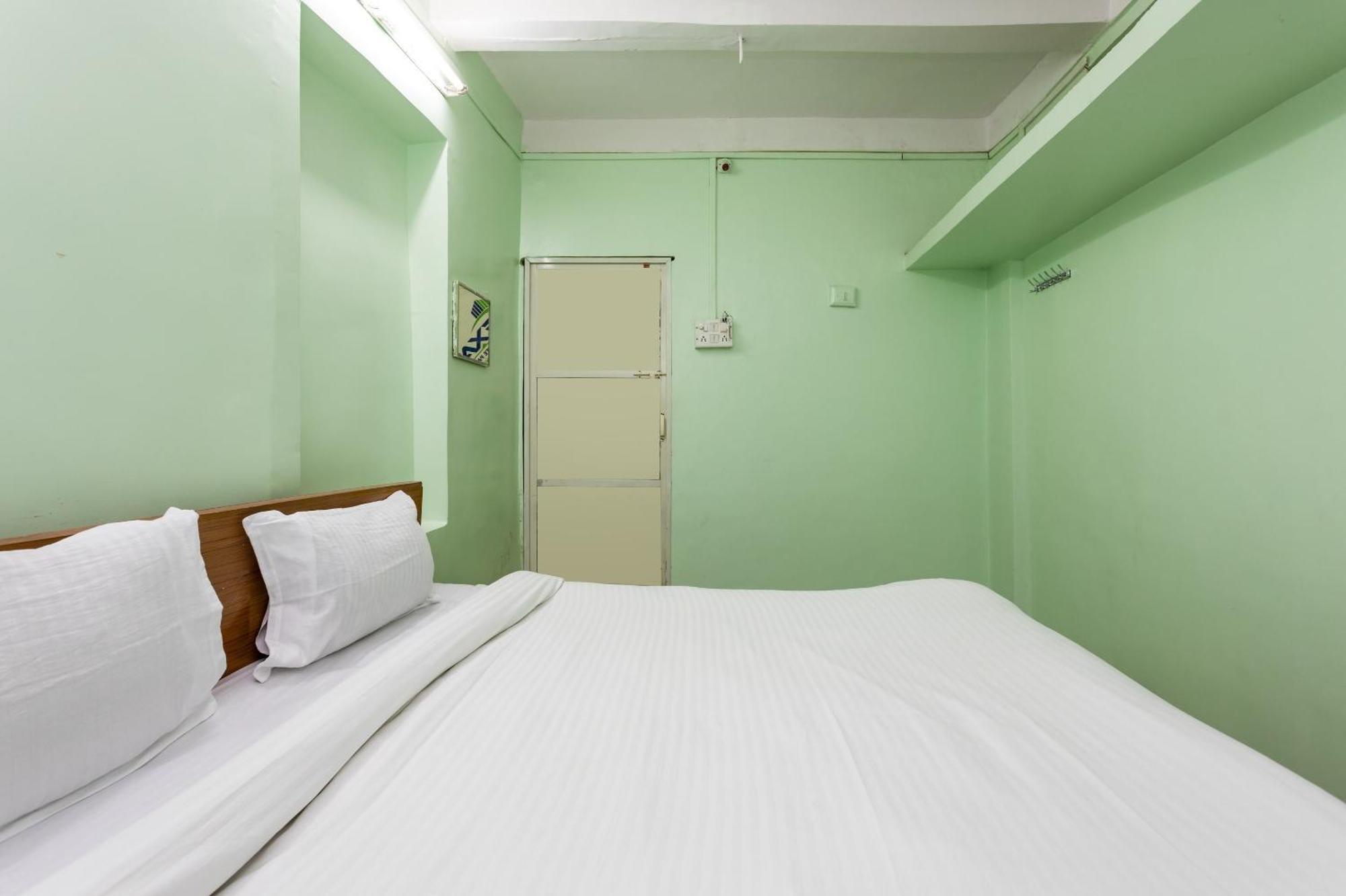 Spot On Hotel Sawera Ιντόρ Εξωτερικό φωτογραφία