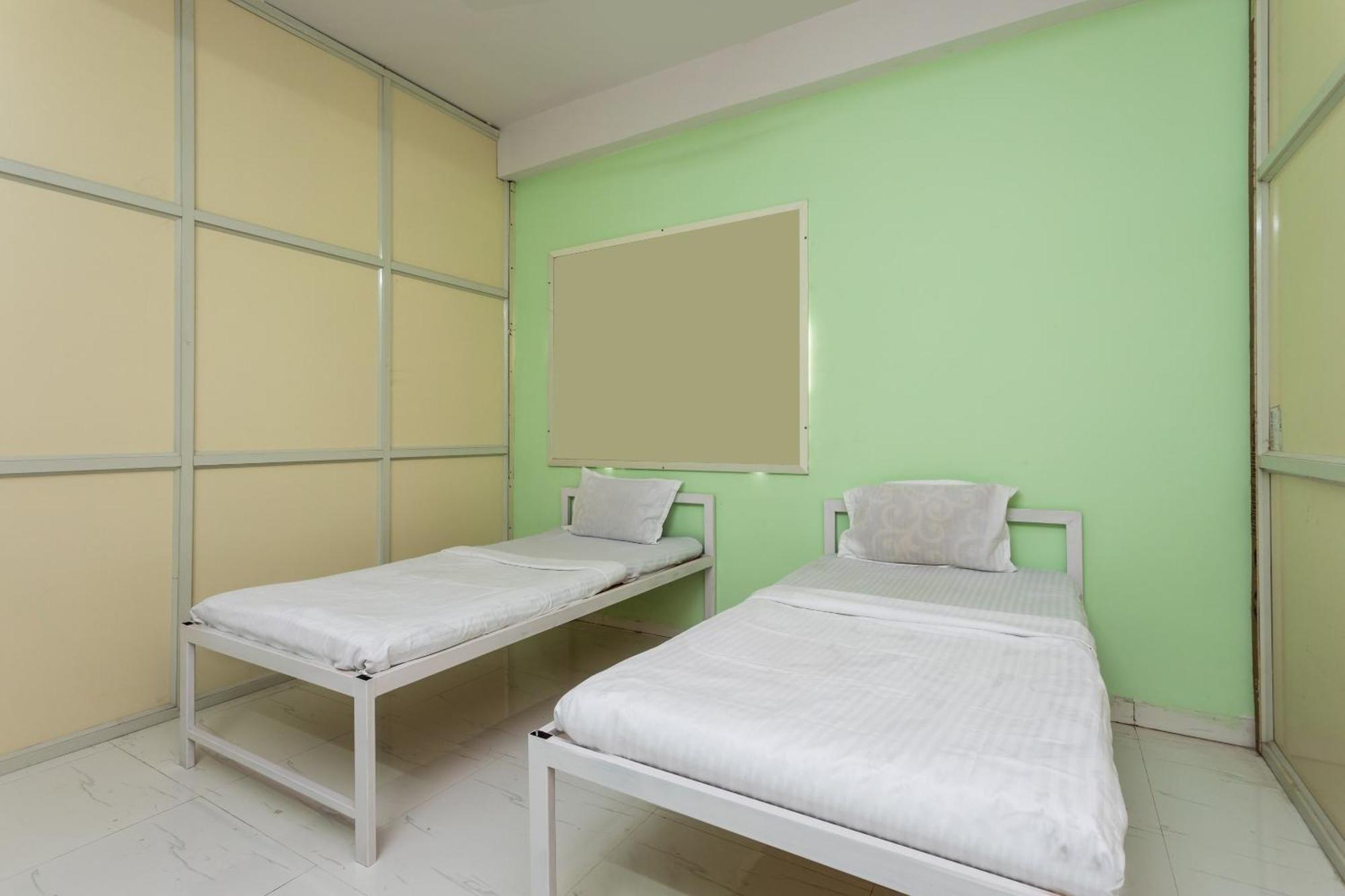 Spot On Hotel Sawera Ιντόρ Εξωτερικό φωτογραφία