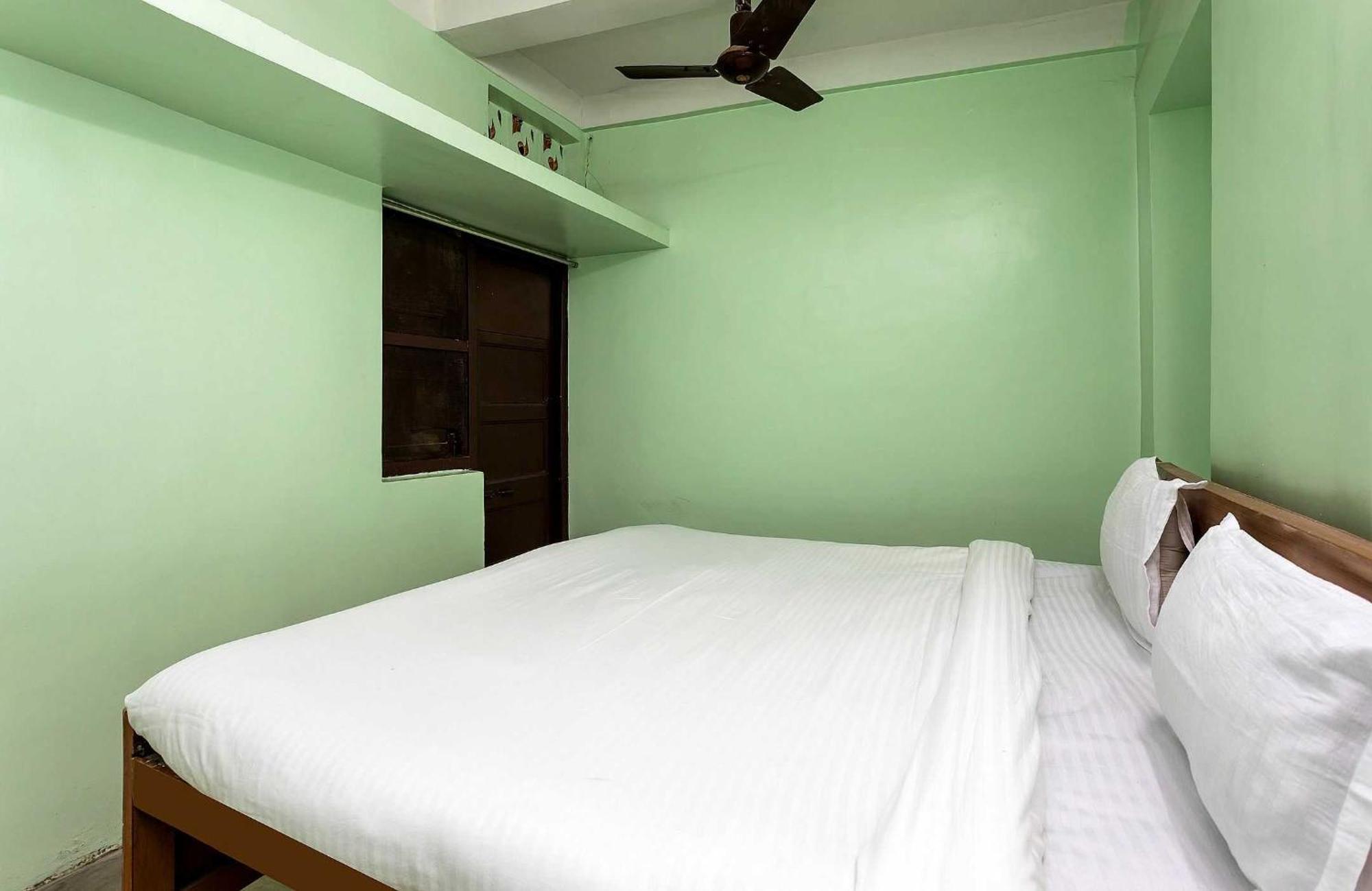 Spot On Hotel Sawera Ιντόρ Εξωτερικό φωτογραφία