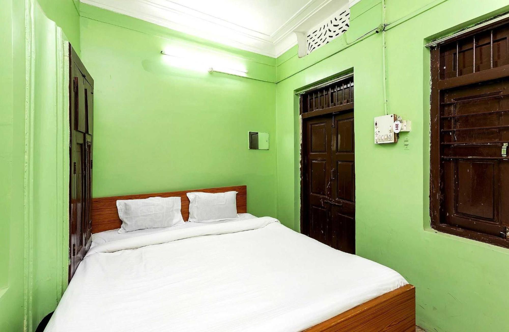 Spot On Hotel Sawera Ιντόρ Εξωτερικό φωτογραφία