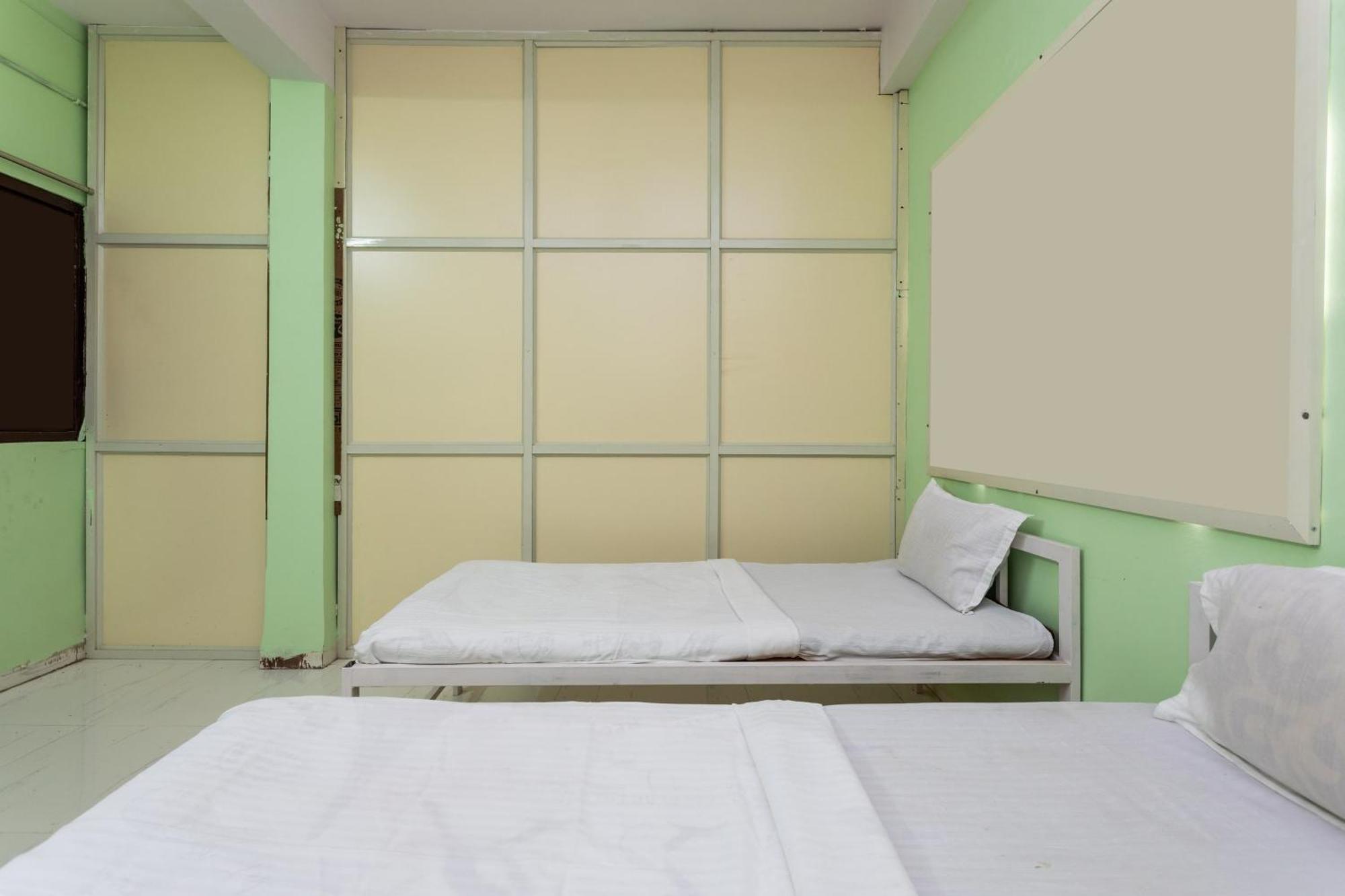 Spot On Hotel Sawera Ιντόρ Εξωτερικό φωτογραφία